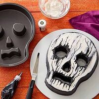 Wilton Skull Cake Pan