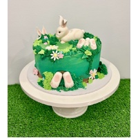 16/04/25 Kids Bunny Burrow Cake Class