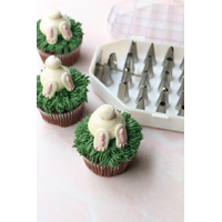 9/04/25 ALL Ages Buttercream Bunny Cupcake Class